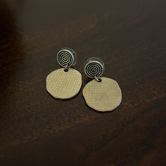 Chicos Necklace and Matching Earrings - Picture 3 of 8